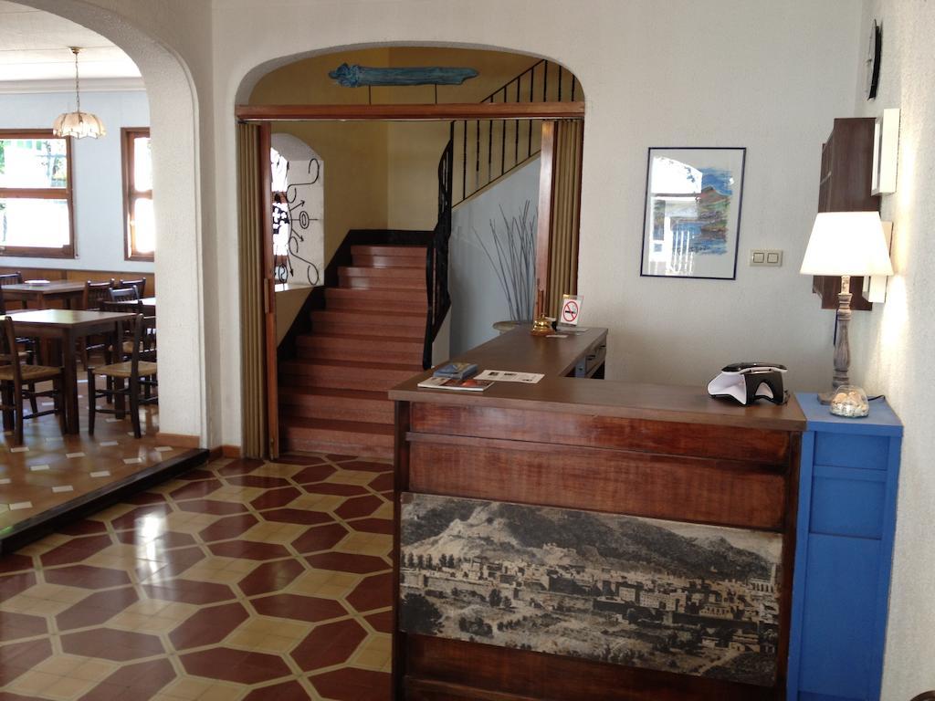 Hostal Portbou Portbou