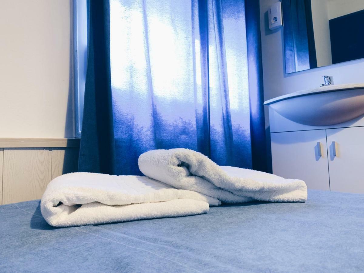 Hostal Portbou Guest house 5*