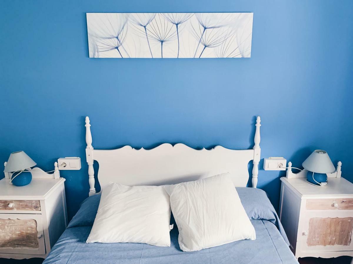 Hostal Portbou Guest house 5*