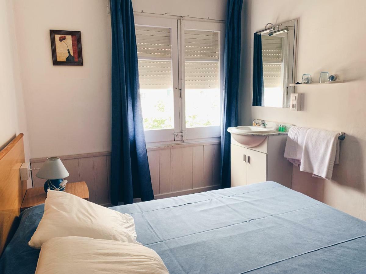 Hostal Portbou